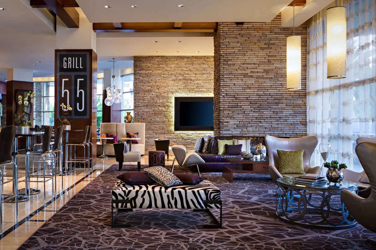 lasbr-lobby-0093-hor-clsc